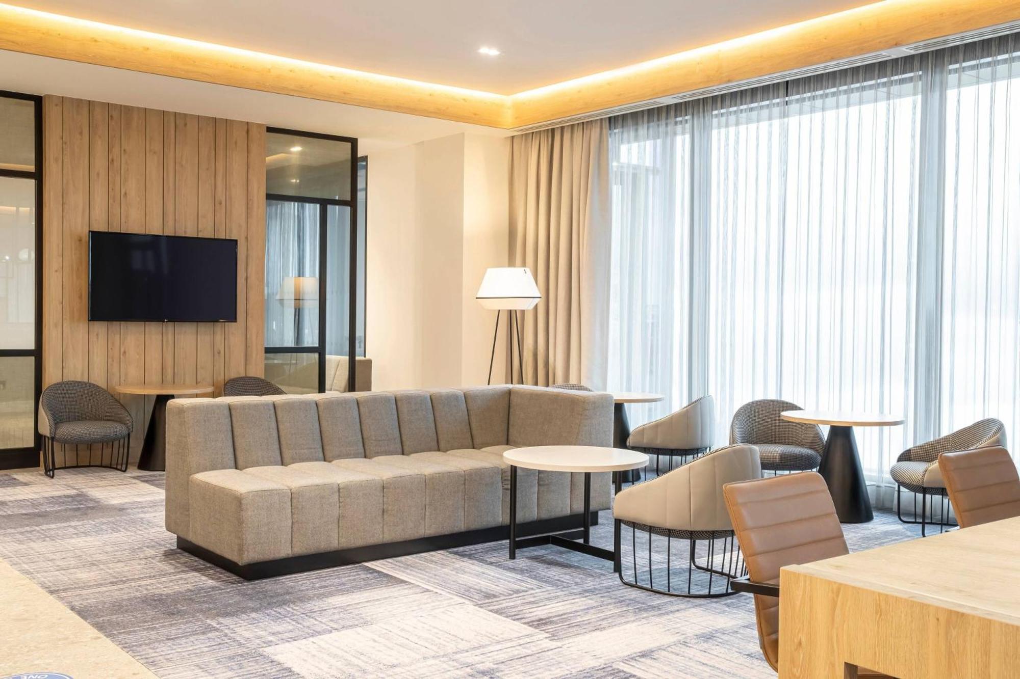 Courtyard By Marriott Inverness Airport Ngoại thất bức ảnh